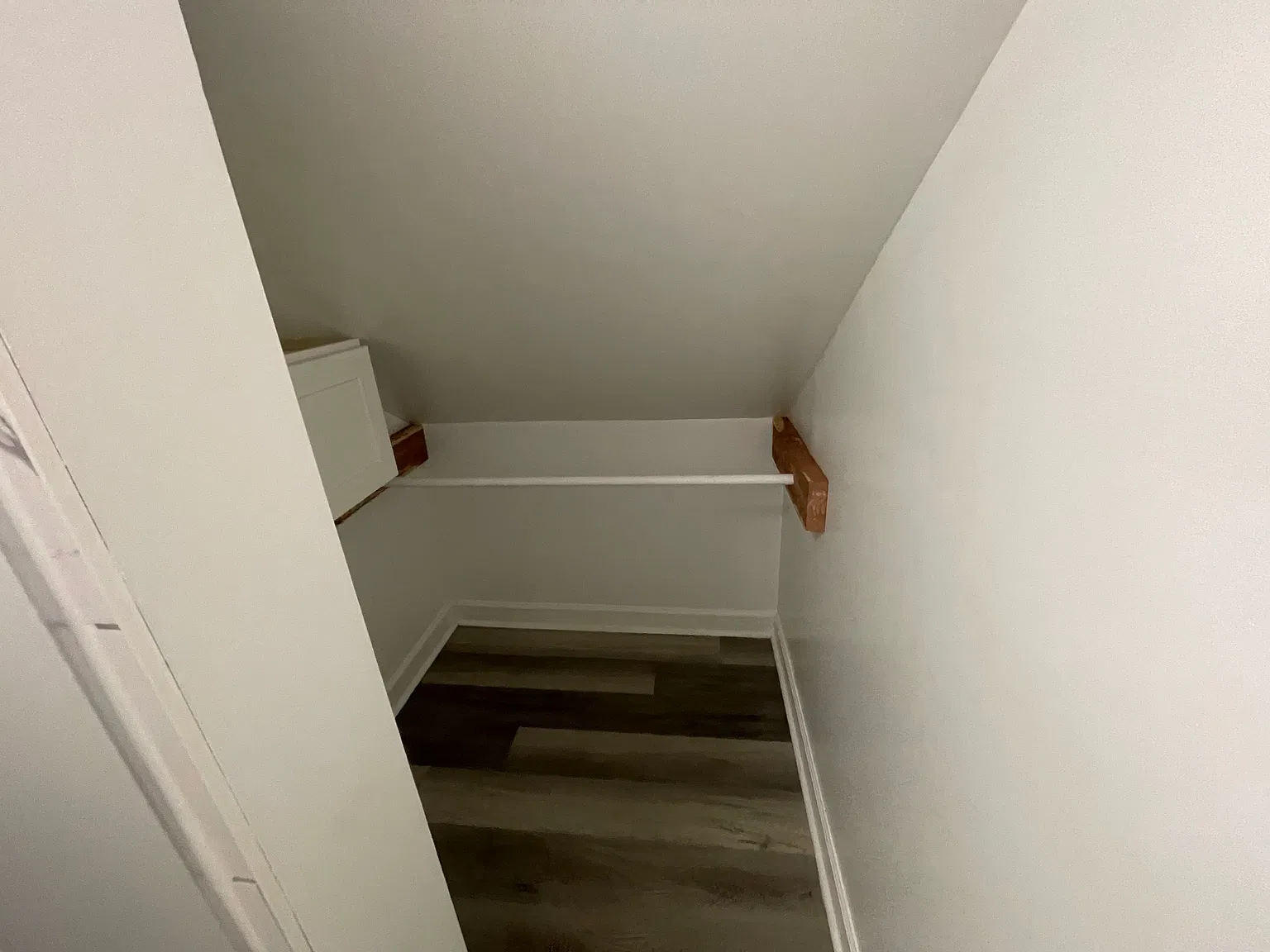 Studio, 300 sqft, $1,200 — Photo 4