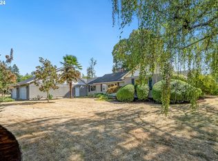 10270 SW Homestead Ln, Beaverton, OR 97008