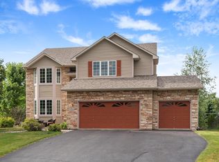 1933 Wilhelm Ct, Shakopee, MN 55379