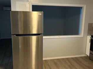 30 School St #9, Berwick, ME 03901