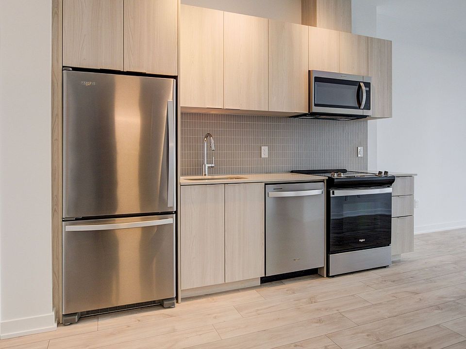 1st image of 720 Whitlock Ave #816