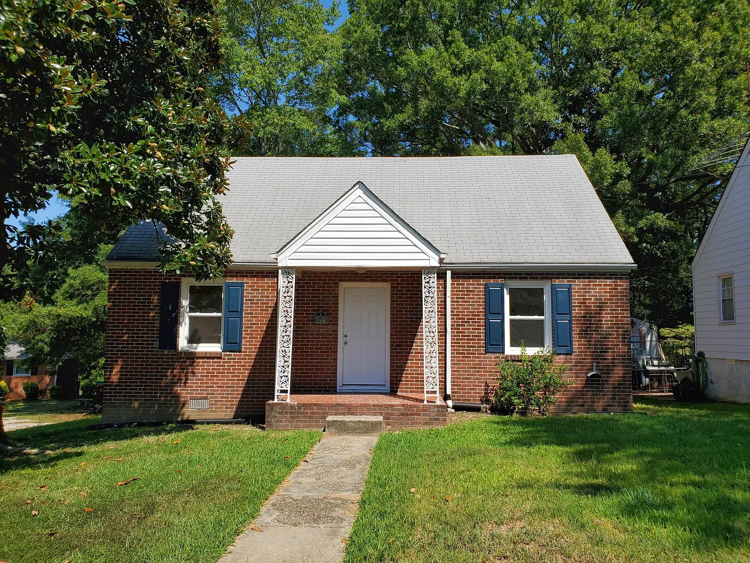 4 bed, 1539 sqft, $2,000 — Photo 1