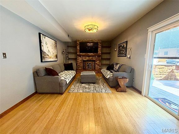 3rd image of 1392 Timothy Ridge Dr