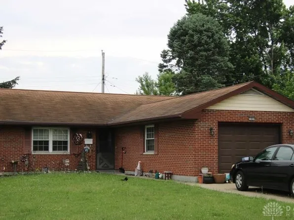 103 South St, Fairborn, OH 45324