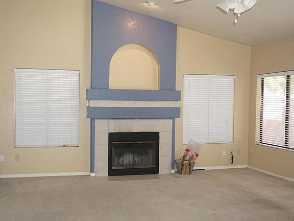 5th image of 1351 N Criss St