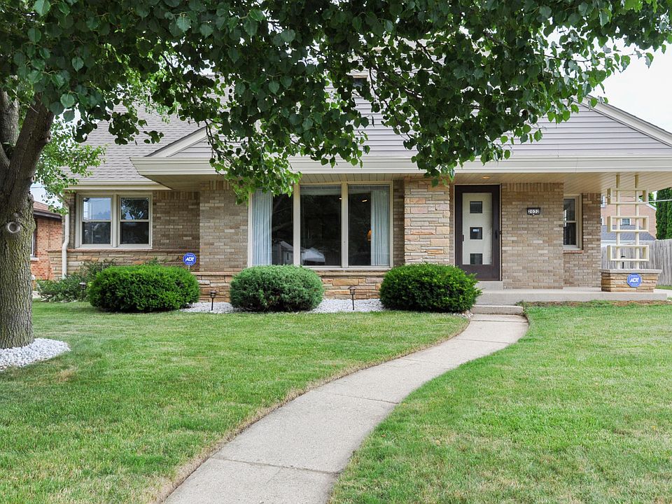 1st image of 2032 E Howard Ave #2032A