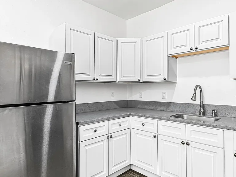 1503 S. Shenandoah St. — Photo 14