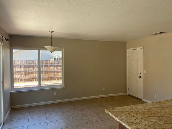 3rd image of 8951 Park Trail Dr
