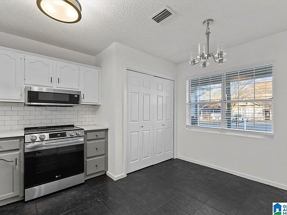 5th image of 3513 Wildewood Dr