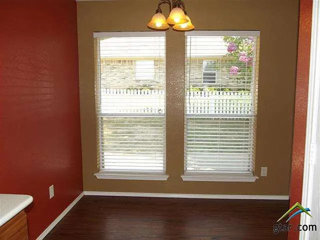 15813 Brittain Ct — Photo 5