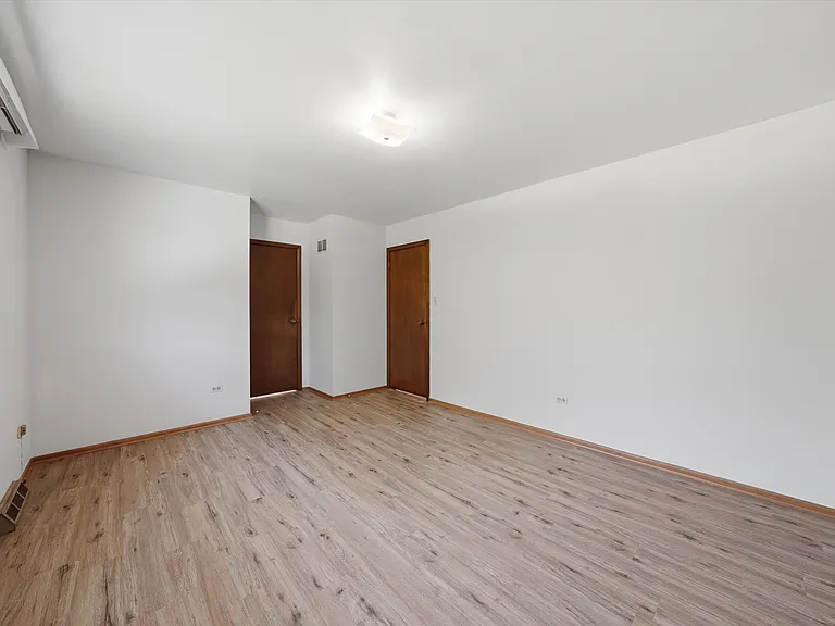 4050 Violet Ln — Photo 14