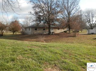 705 Main St, Hughesville, MO 65334