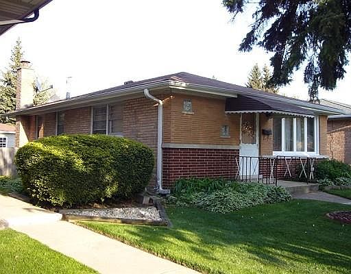 2nd image of 3319 N Atlantic St