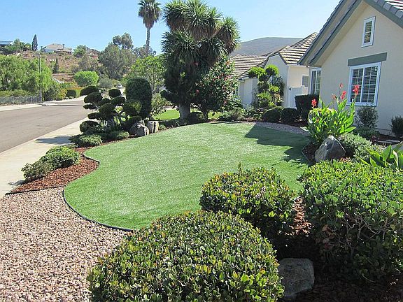 2nd image of 1229 Las Vistillas Ln