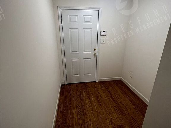 2nd image of 1821 Balmoral Dr APT 202