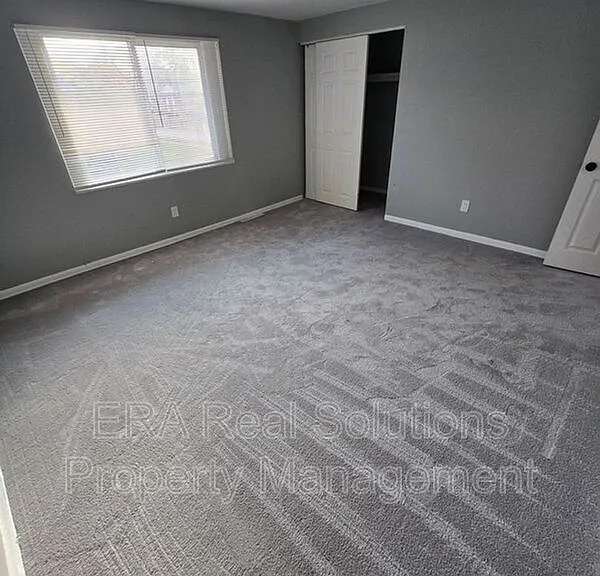 1622 Smith Rd — Photo 13
