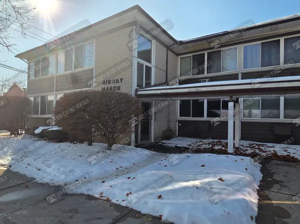 19131 Lahser Rd, Detroit, MI 48219