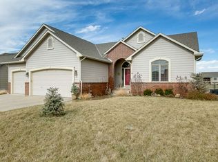 8310 W Palmetto Cir, Wichita, KS 67205