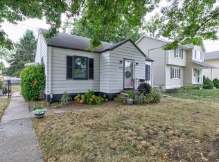 4924 Urbandale Ave, Des Moines, IA 50310