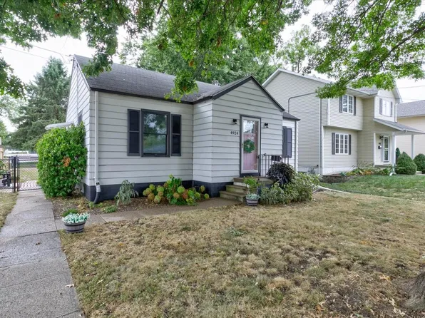 4924 Urbandale Ave, Des Moines, IA 50310