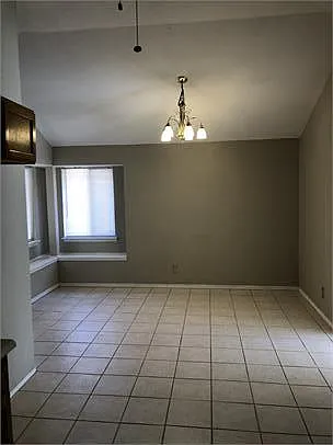 741 Villa Flores Dr — Photo 3