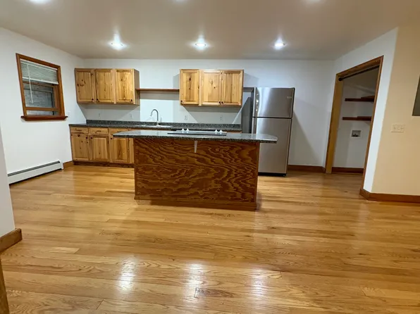 (undisclosed Address), Highland, NY 12528