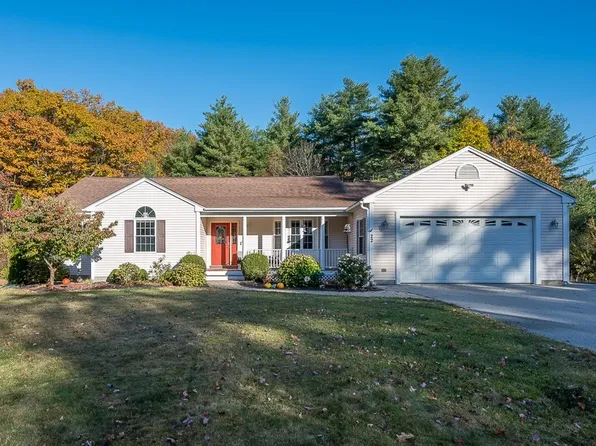 22 Mashapaug Rd, Sturbridge, MA 01566