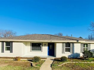 528 Beck Ave, Lake Dallas, TX 75065