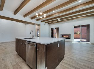1513 Calle Preciosa, Santa Fe, NM 87505