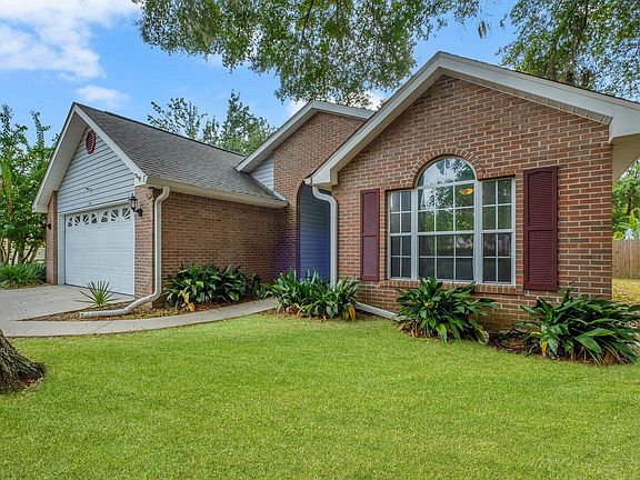 2nd image of 2903 Saddle Brook Ct