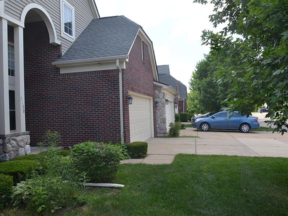 2nd image of 2138 Preserve Cir W
