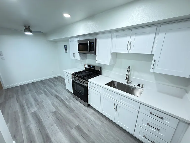 Olivewood Apartments | by Vanguard Property Group — Photo 45