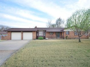 6401 W Hollywood Ave, Wichita, KS 67215