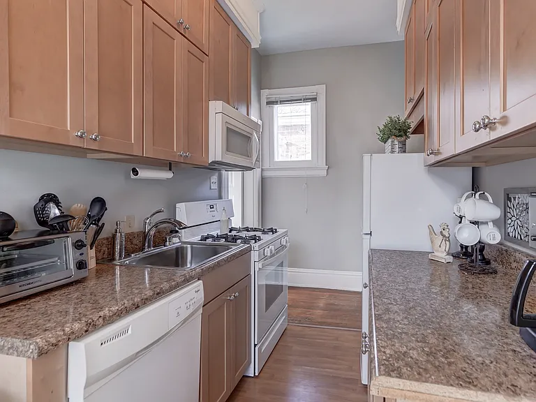 Kitchenette