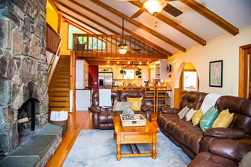 525 Townsend Hollow Rd #ID1492973P Photo 1