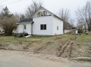 217 E Central St, Loyal, WI 54446