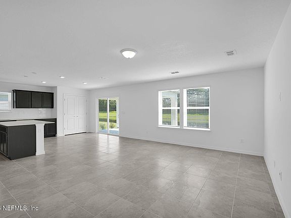 5th image of 7039 SANDPERCH Street