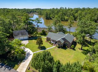 201 Trawler Ln, Merritt, NC 28556