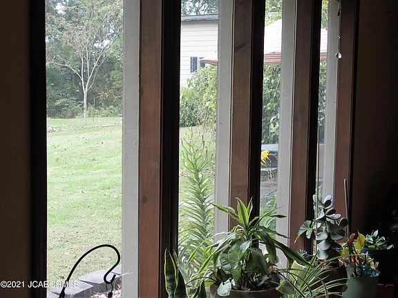 4th image of 2332 County Road 4032