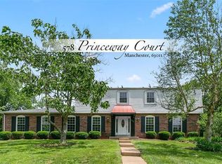 578 Princeway Ct, Ballwin, MO