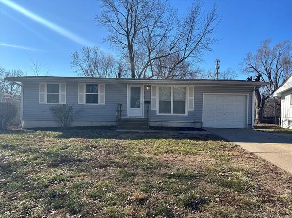 8509 E 93rd St, Kansas City, MO 64138