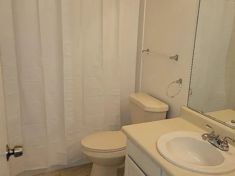 8111 W Wacker Rd #5 — Photo 11