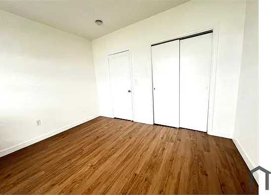 3430 NW 5th Ave #3 — Photo 2