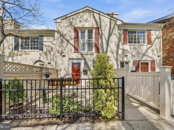 1589 N Van Dorn St #B, Alexandria, VA 22304