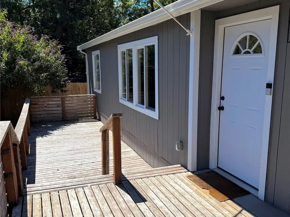 6589 NE Center Street, Suquamish, WA 98392