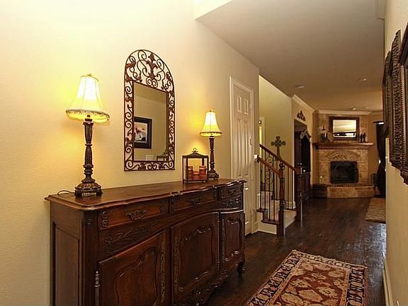 2nd image of 2320 Sir Belin Dr