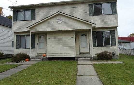 1st image of 305 1/2 S Saginaw St