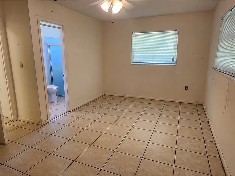 1005 E Jasmine Rd — Photo 11