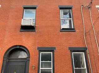 1520 Brown St APT 3, Philadelphia, PA 19130