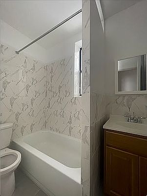 4th image of 1322 Saint Marks Ave #1